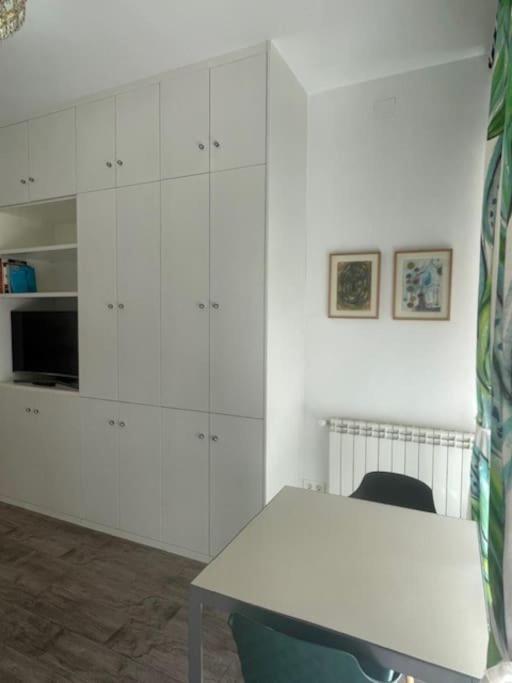 Nuevo Y Confortable Apartamento En Vista Alegre Madrid Exterior foto